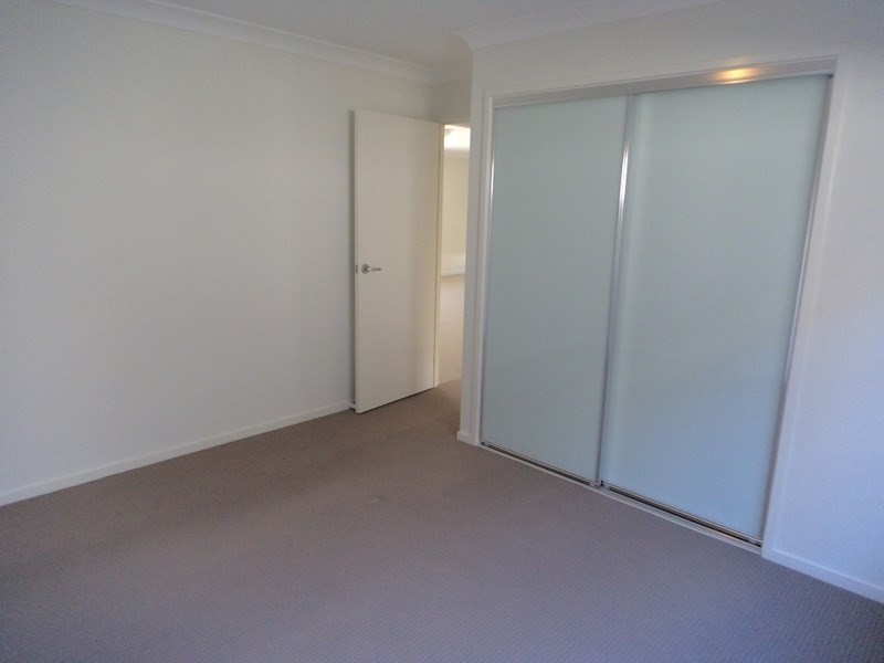 4 Walsh Drive, Goulburn NSW 2580