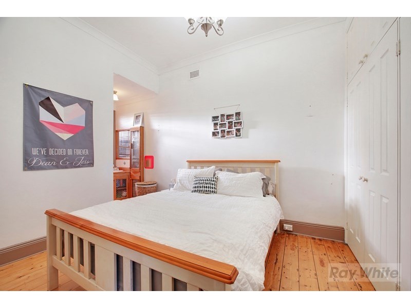 2 Victoria Parade, Goulburn NSW 2580