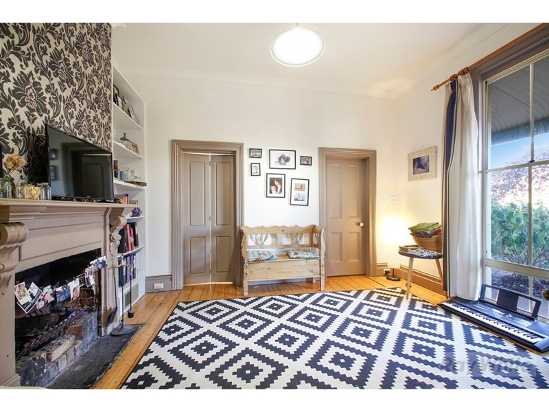 2 Victoria Parade, Goulburn NSW 2580