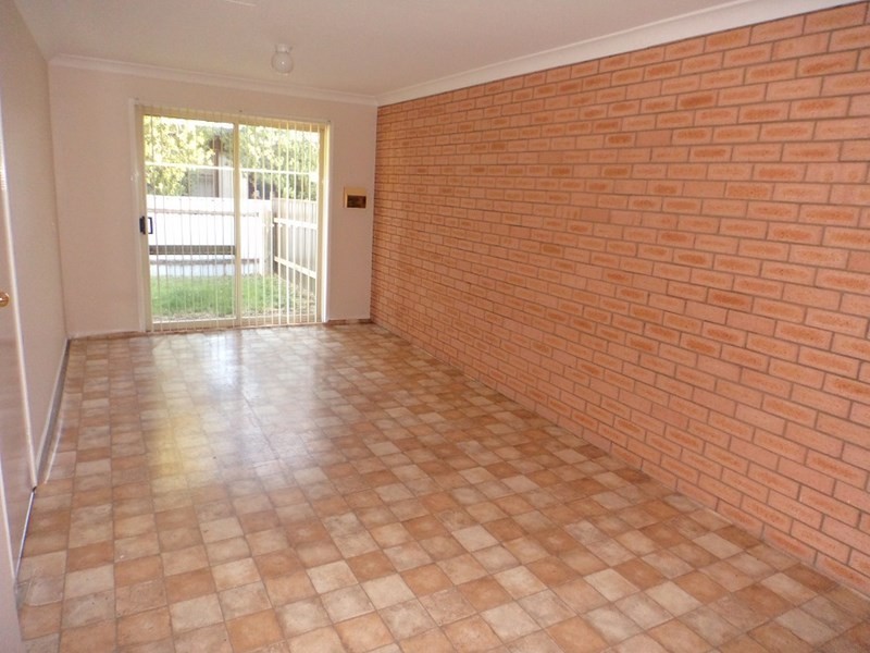 1/172 Taralga Road, Goulburn NSW 2580