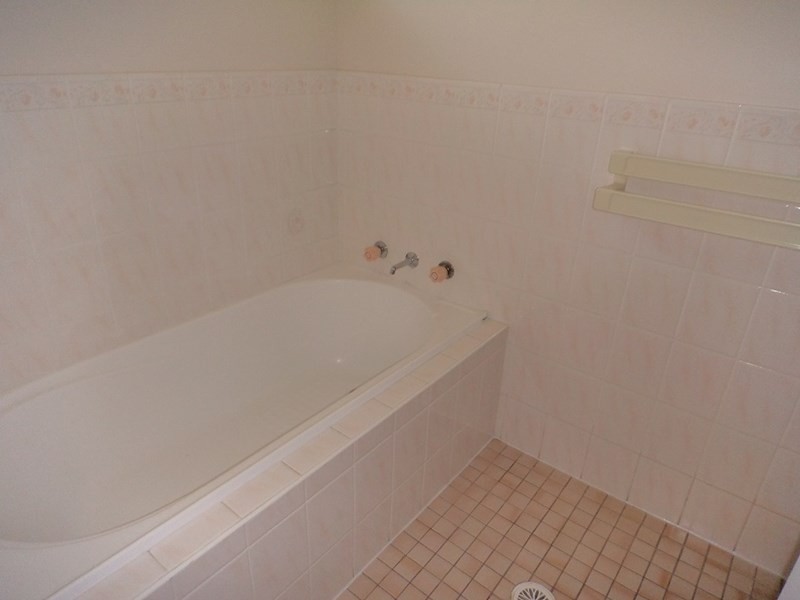 1/172 Taralga Road, Goulburn NSW 2580