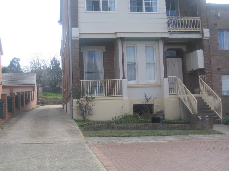 1/24 Church Street, Goulburn NSW 2580