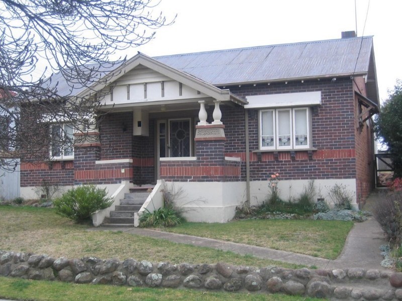 129 Clinton Street, Goulburn NSW 2580