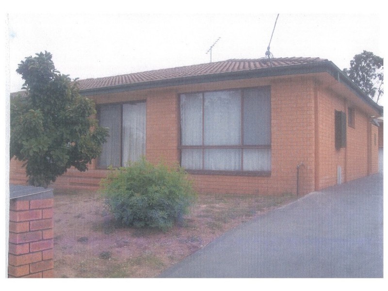 2/24 Queen Street, Goulburn NSW 2580