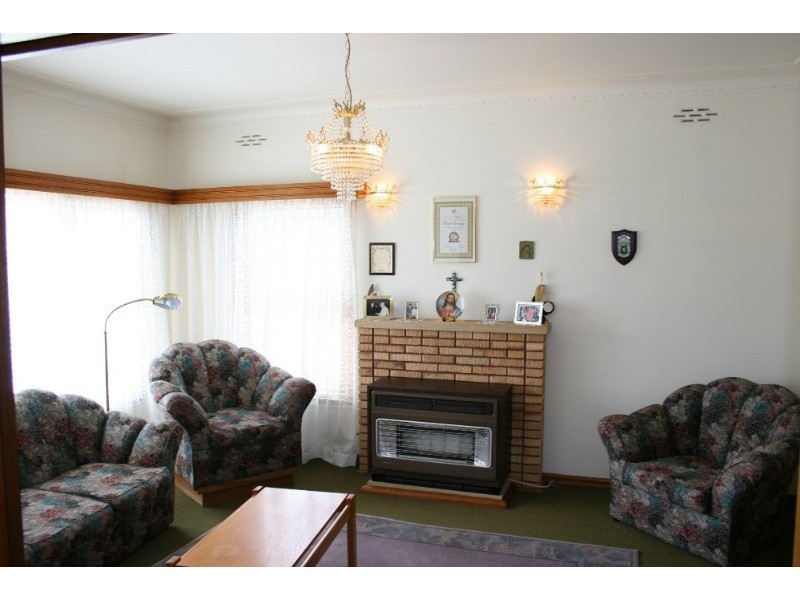 5 Llewellyn Avenue, Goulburn NSW 2580