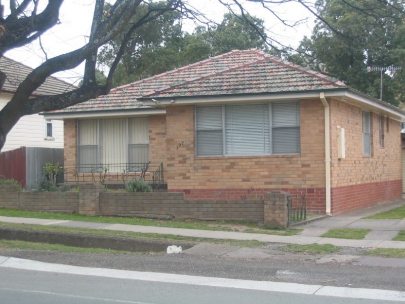 107 Bradley Street, Goulburn NSW 2580