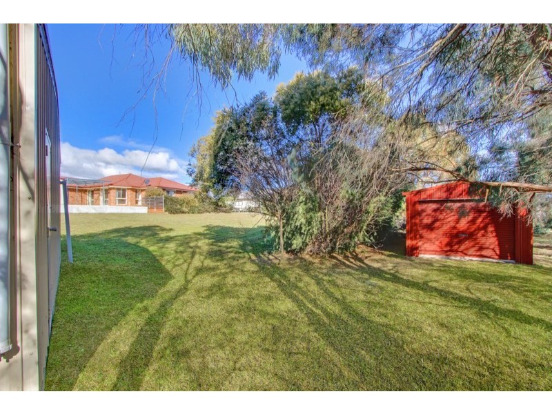 12 Oxley Crescent, Goulburn NSW 2580