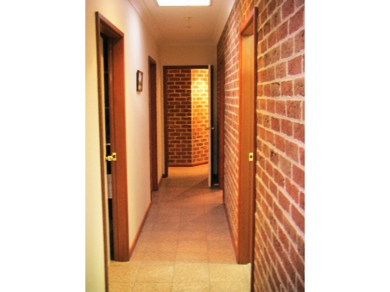 95 Bourke Street, Goulburn NSW 2580