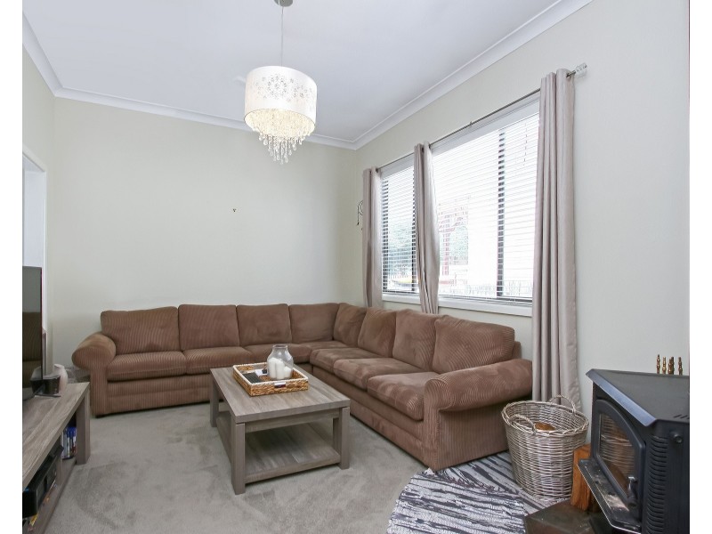 4 Ballina Street, Goulburn NSW 2580