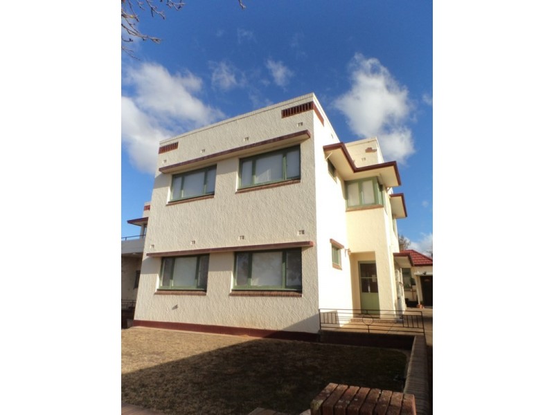 3/64 Addison Street, Goulburn NSW 2580