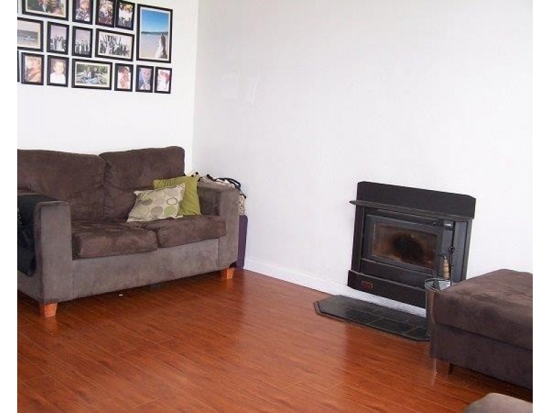 26 Carrington Street, Crookwell NSW 2583