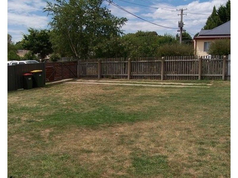 26 Carrington Street, Crookwell NSW 2583