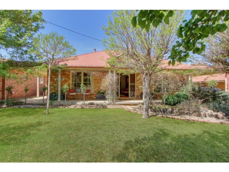 17 Wran Street, Goulburn NSW 2580