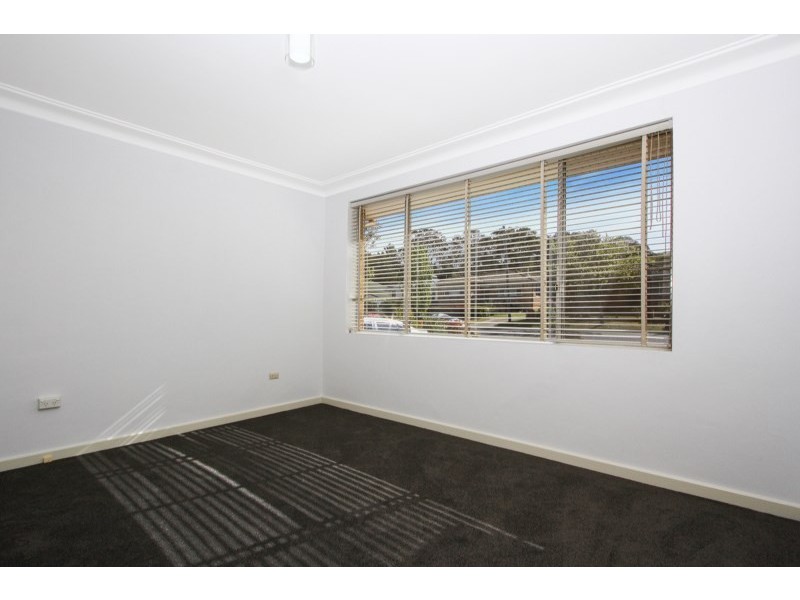 33 Rhoda Street, Goulburn NSW 2580