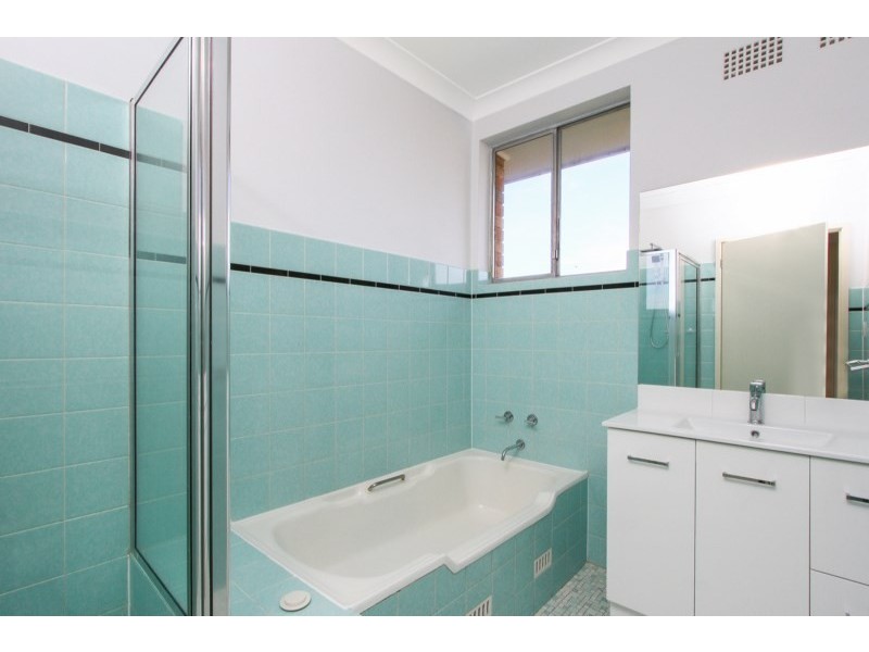 33 Rhoda Street, Goulburn NSW 2580