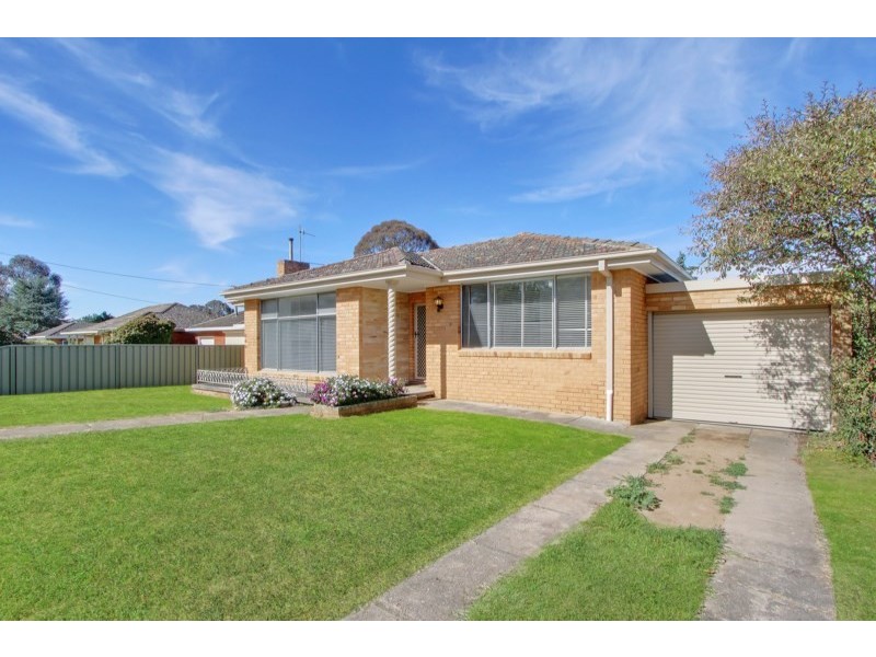 33 Rhoda Street, Goulburn NSW 2580