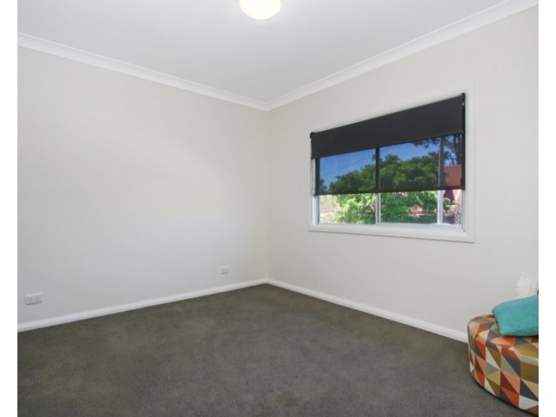 10 Salford Street, Goulburn NSW 2580
