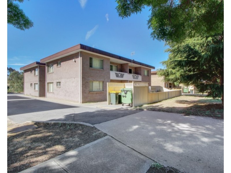 8/4 Albion Street, Goulburn NSW 2580