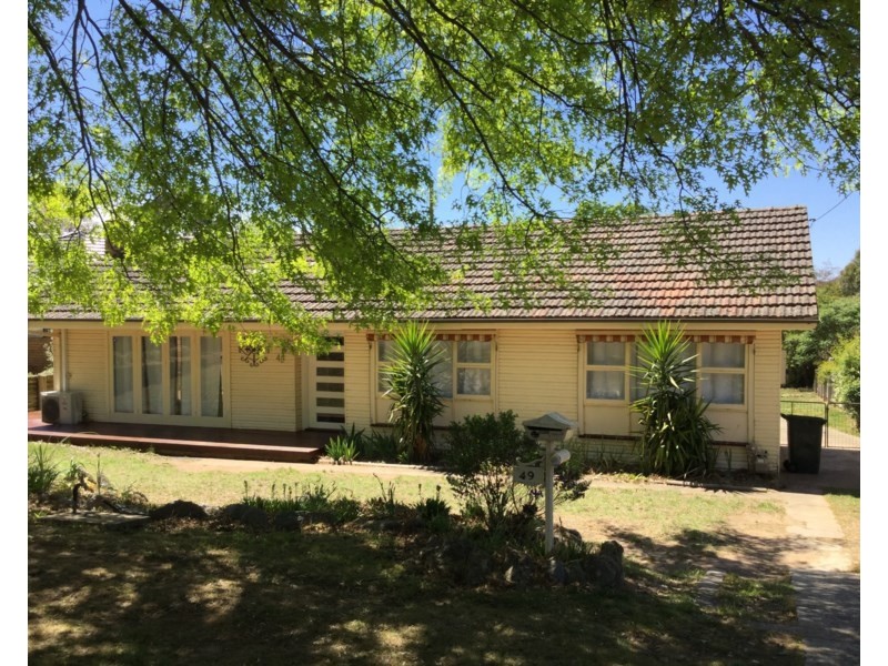 49 Cathcart Street, Goulburn NSW 2580