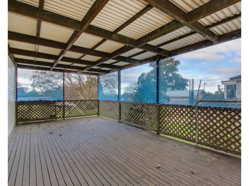 49 Cathcart Street, Goulburn NSW 2580