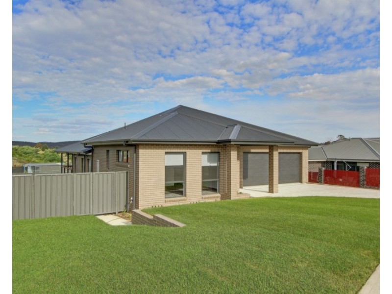 23 Redman Circuit, Goulburn NSW 2580