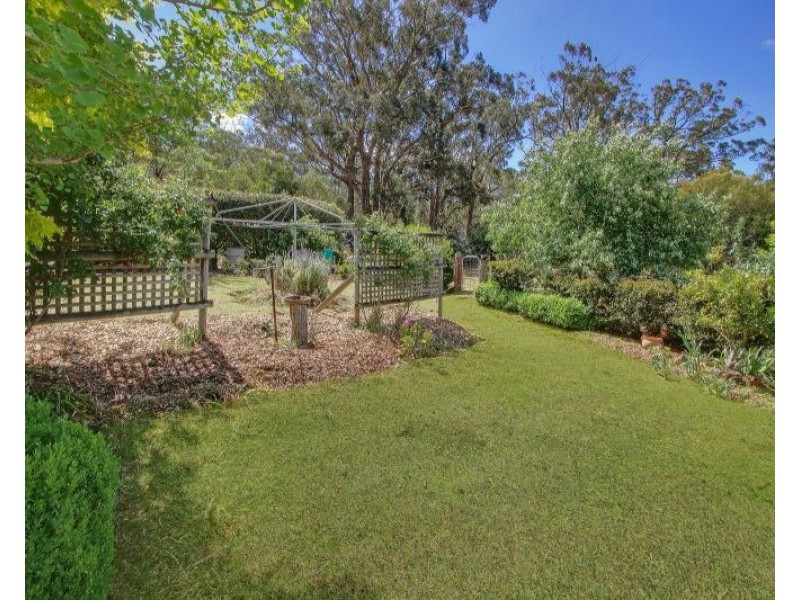 1639 Caoura Road, Tallong NSW 2579