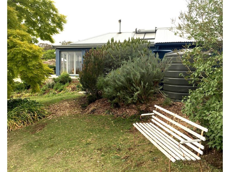 1639 Caoura Road, Tallong NSW 2579