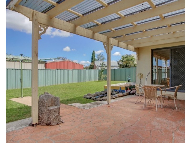 16 Rex Street, Goulburn NSW 2580