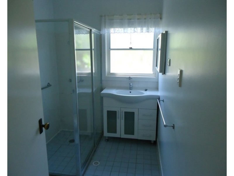 27 Kelso Street, Goulburn NSW 2580