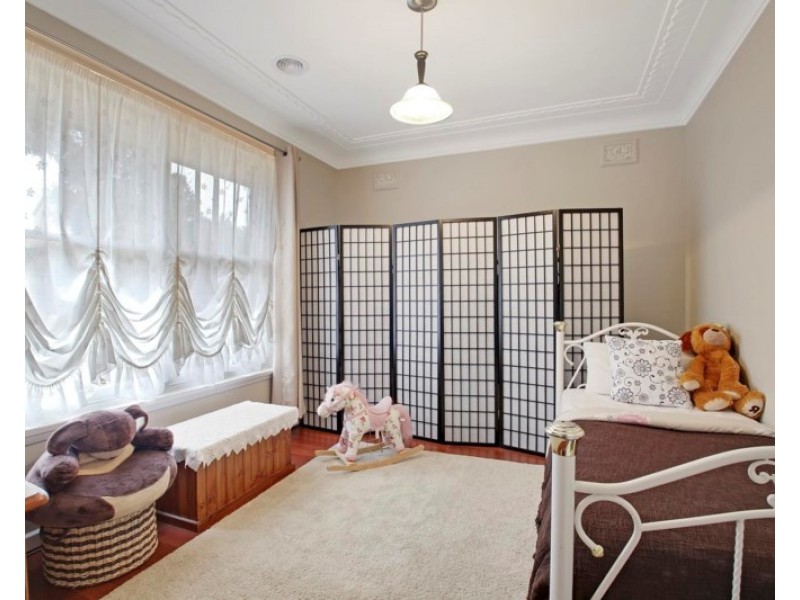 80 Verner Street, Goulburn NSW 2580