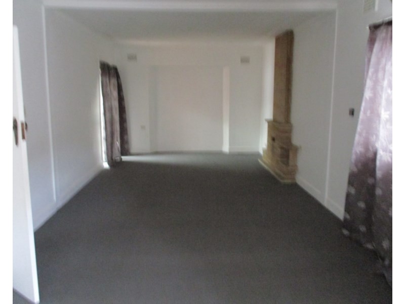 64 Combermere Street, Goulburn NSW 2580