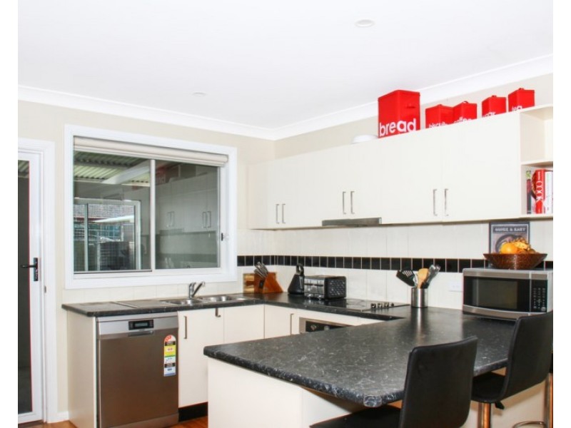 18 Brayton Road, Marulan NSW 2579