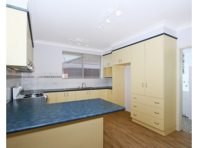 33 Rhoda Street, Goulburn NSW 2580