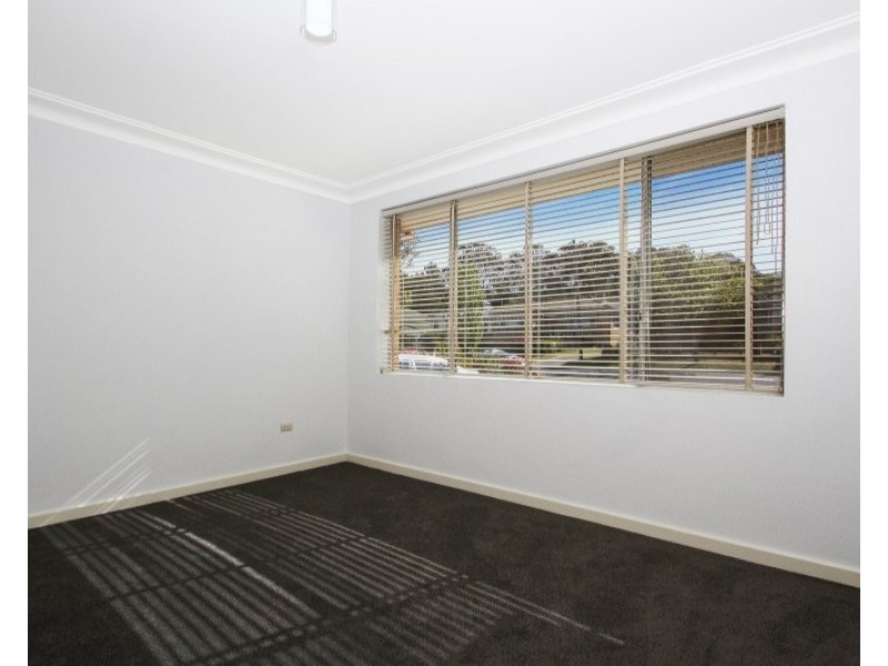 33 Rhoda Street, Goulburn NSW 2580