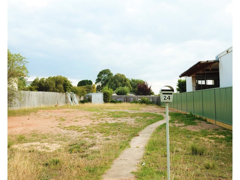 24 Mount Street, Goulburn NSW 2580