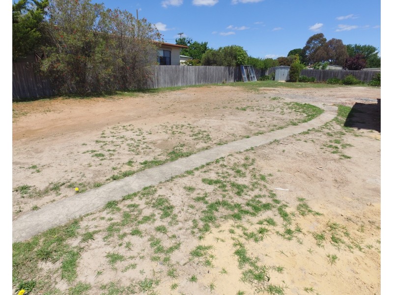 24 Mount Street, Goulburn NSW 2580