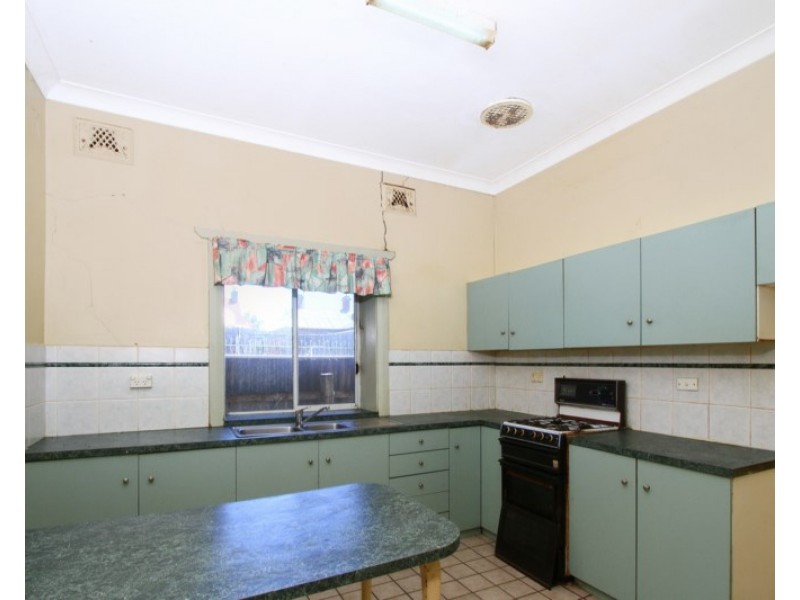 1 Bradley Street, Goulburn NSW 2580