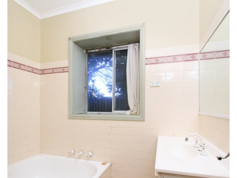 1 Bradley Street, Goulburn NSW 2580