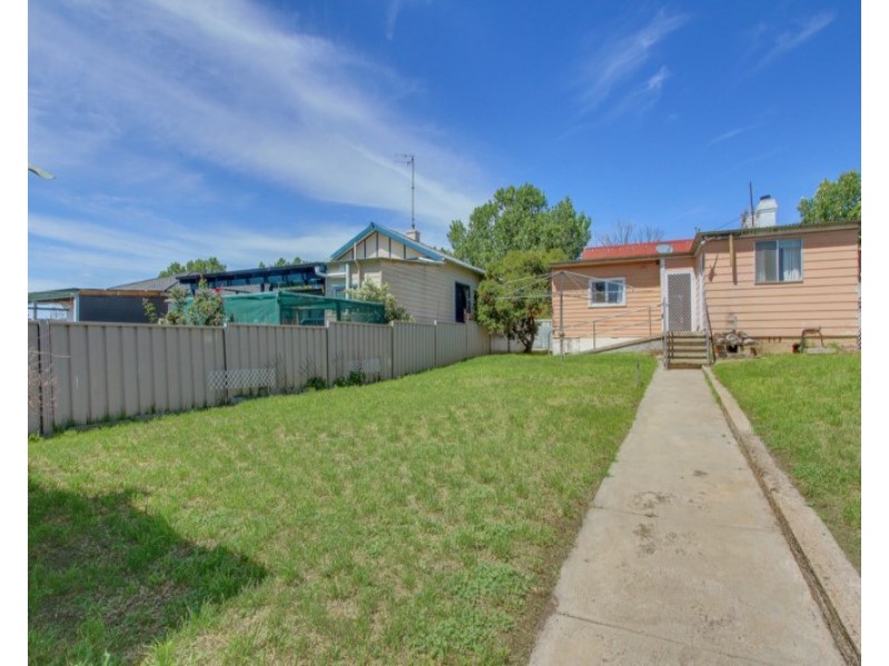 111 Addison Street, Goulburn NSW 2580