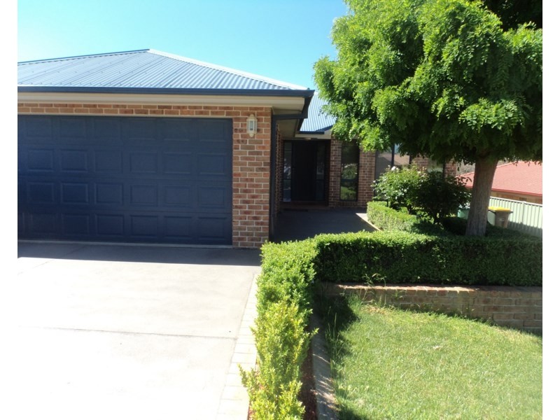 44 Ivy Lea Place, Goulburn NSW 2580