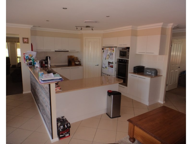 44 Ivy Lea Place, Goulburn NSW 2580