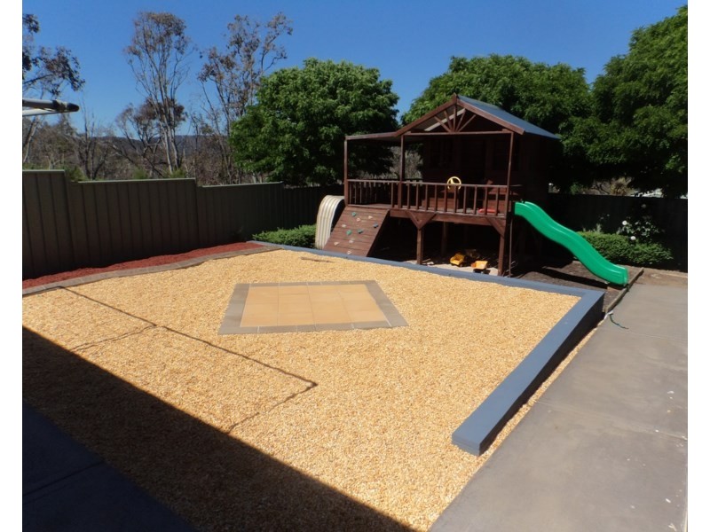 44 Ivy Lea Place, Goulburn NSW 2580