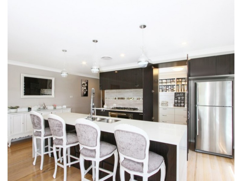 7 Redman Circuit, Goulburn NSW 2580