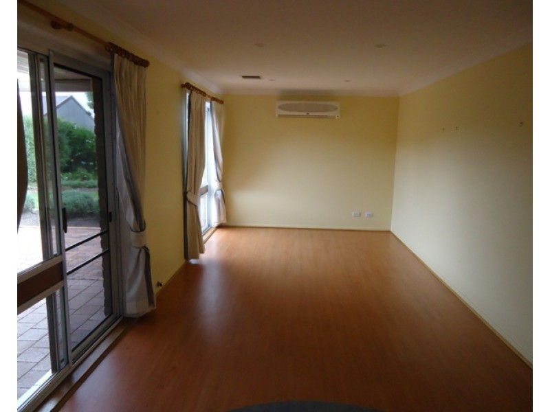 20 Healey Street, Goulburn NSW 2580