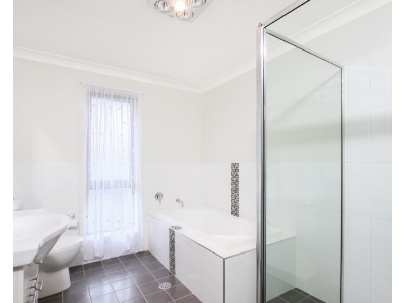 1 Carroll Place, Goulburn NSW 2580