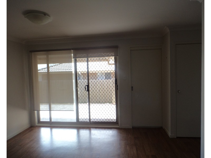 8 Spadacini Place, Goulburn NSW 2580