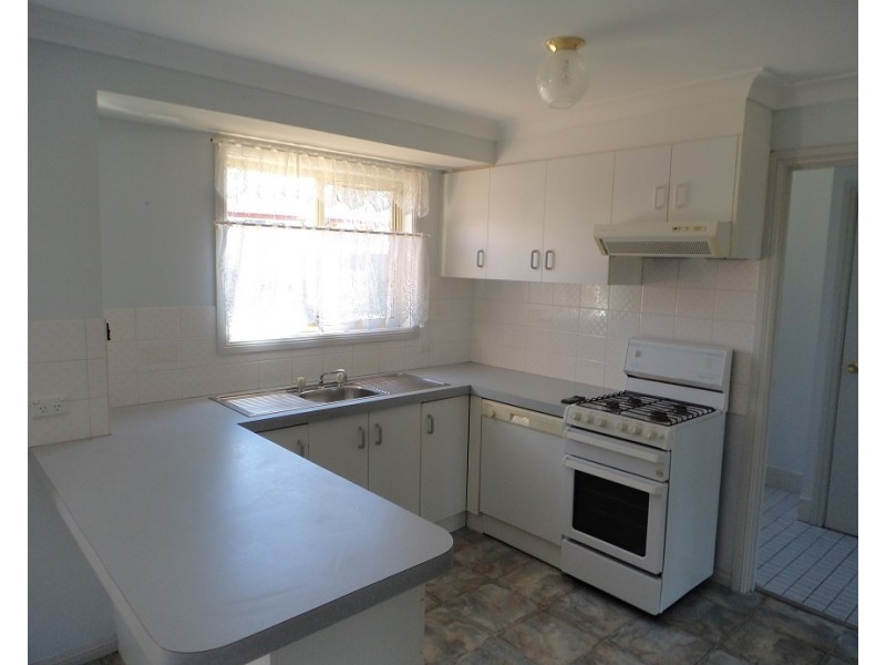 37 Jacqua Avenue, Goulburn NSW 2580