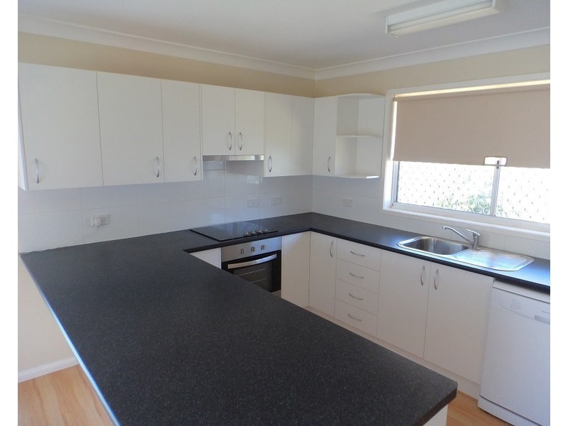 1/2 Garfield Avenue, Goulburn NSW 2580