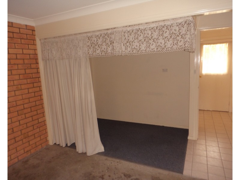 2/27 Union Street, Goulburn NSW 2580