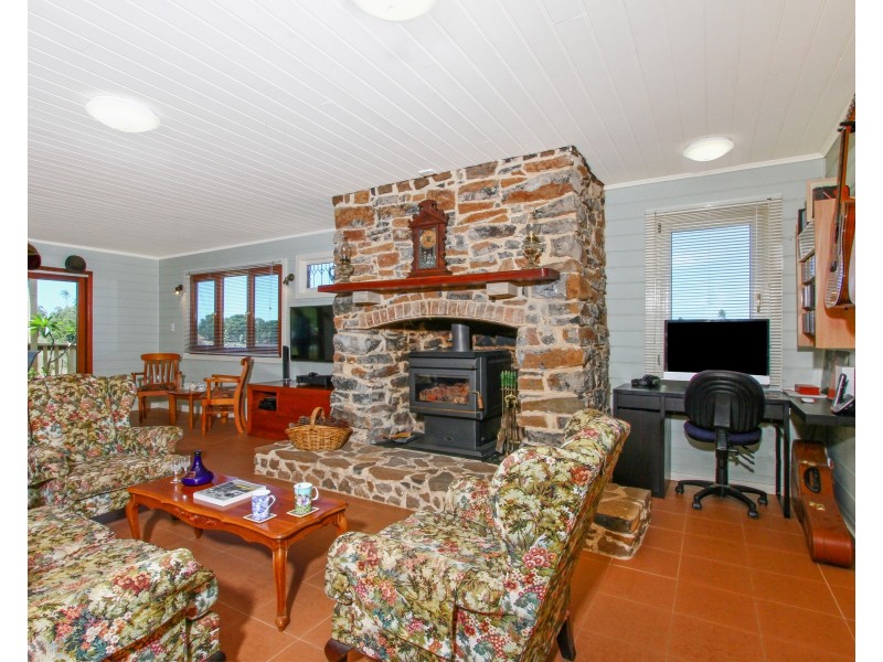 68 Chisholm Street, Taralga NSW 2580